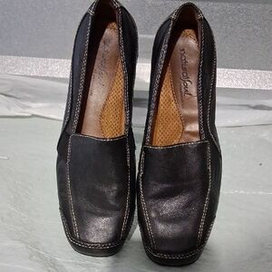 Naturalizer Dark Brown Leather Womens Loafers